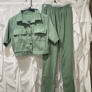 SHEIN Sage Green Cropped Utility Jacket & Elastic Waist Pants Set gorgeous comfy
